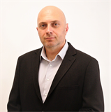 Peter Stanislavov, Real-estate agent