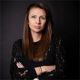 broker photo