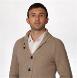 Aleksandar Kumanov, Real estate agent