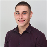 broker photo