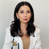 broker photo