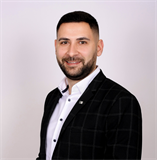 Kristiyan Borisov, Sales real-estate agent