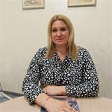 broker photo