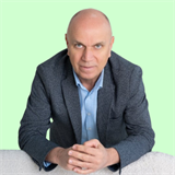 broker photo