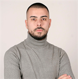 broker photo