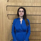 broker photo