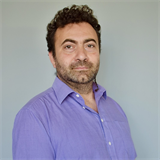 broker photo