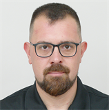 broker photo